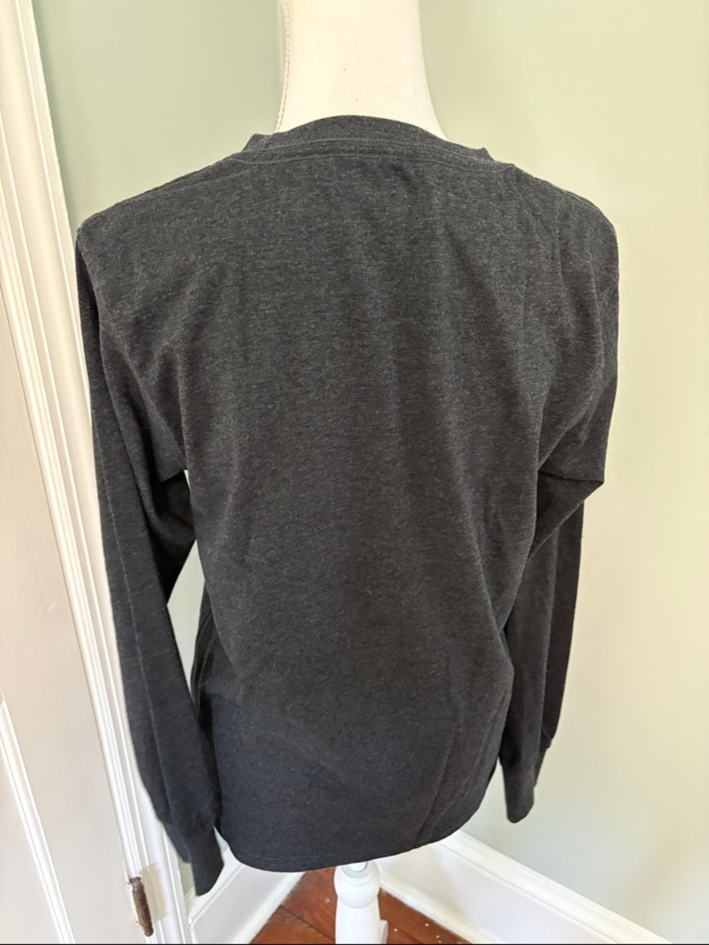 Wrangler Black Long Sleeve Graphic Tee Horse American Flag Patriotic Small - Picture 4 of 4